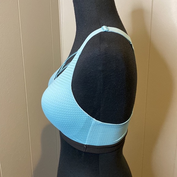 Victoria’s Secret Victoria Sport 34C Sports Bra Padded Mesh Elastic Hem - Picture 3 of 6